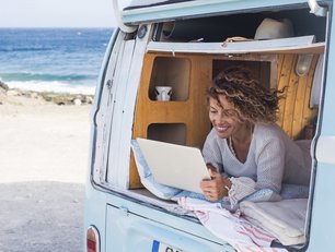 How the ‘temporary digital nomad’ lifestyle empowers women